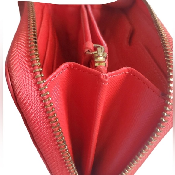 Tory Burch Robinson Red Gold Miller Circle Wallet Multi-winner Host Pick! - Picture 11 of 16